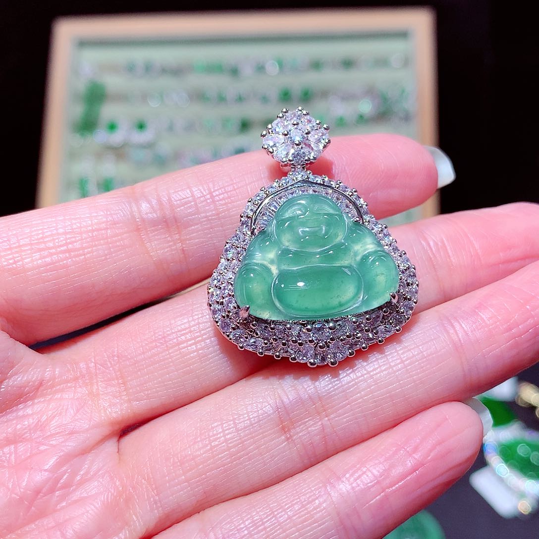 【闪购商品】翡翠吊坠(不含链)未镶嵌