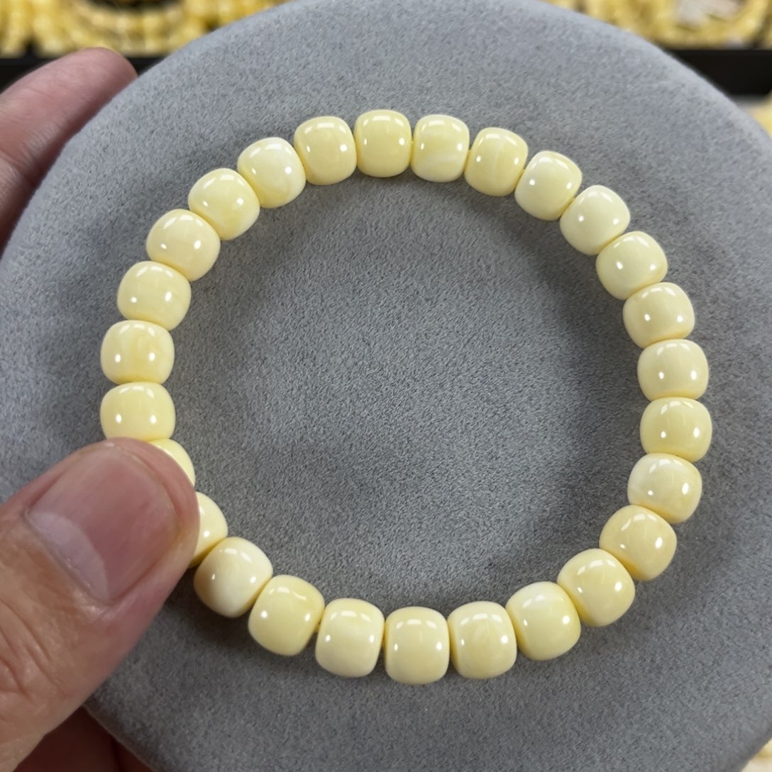 蜜蜡手串未镶嵌纯天然俄料白蜡