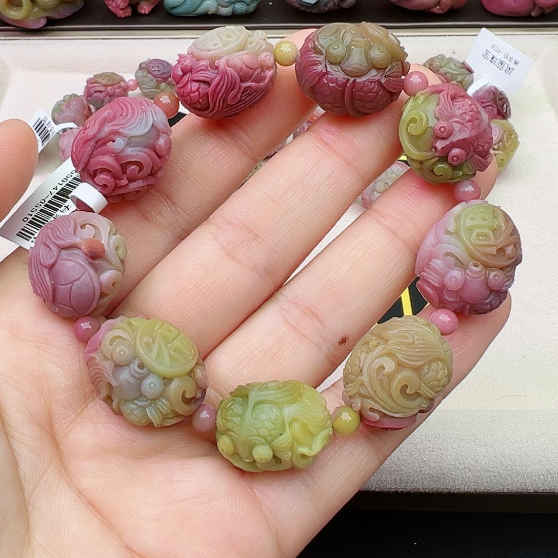 石英质玉定制未镶嵌盐源