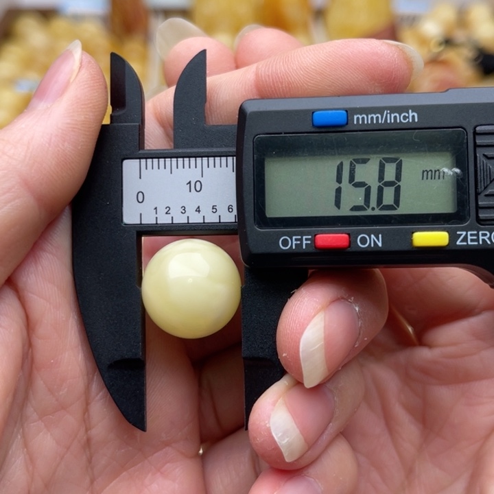 裸石琥珀未镶嵌蜜蜡圆珠鸽