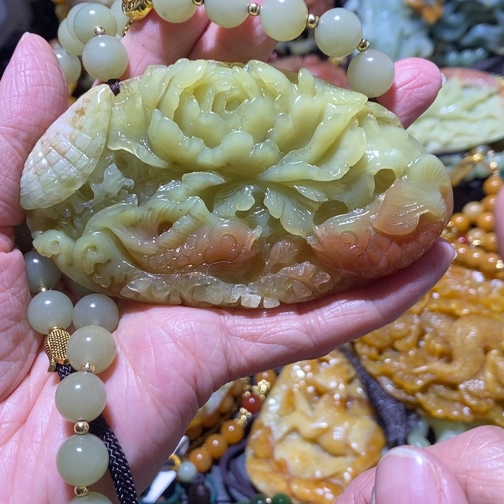 岫玉岫玉吊坠未镶嵌