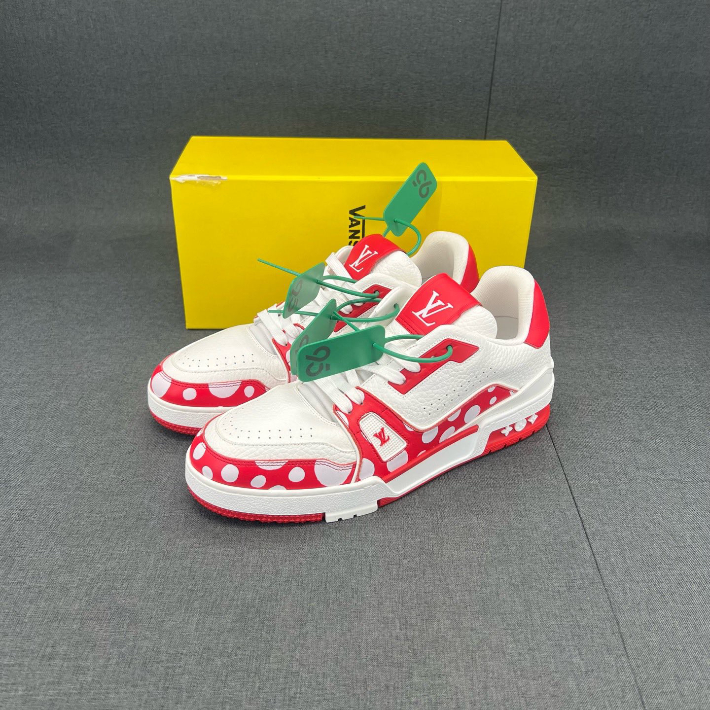 未使用 LouisVuitton/路易威登 码数41lv trainer 草间弥生 