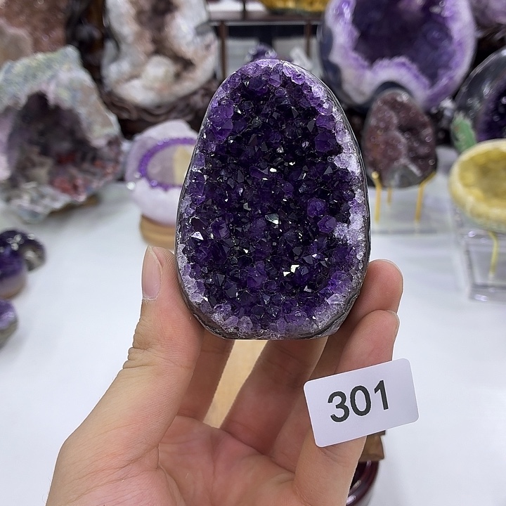 水晶大型摆件（非配饰）未镶嵌