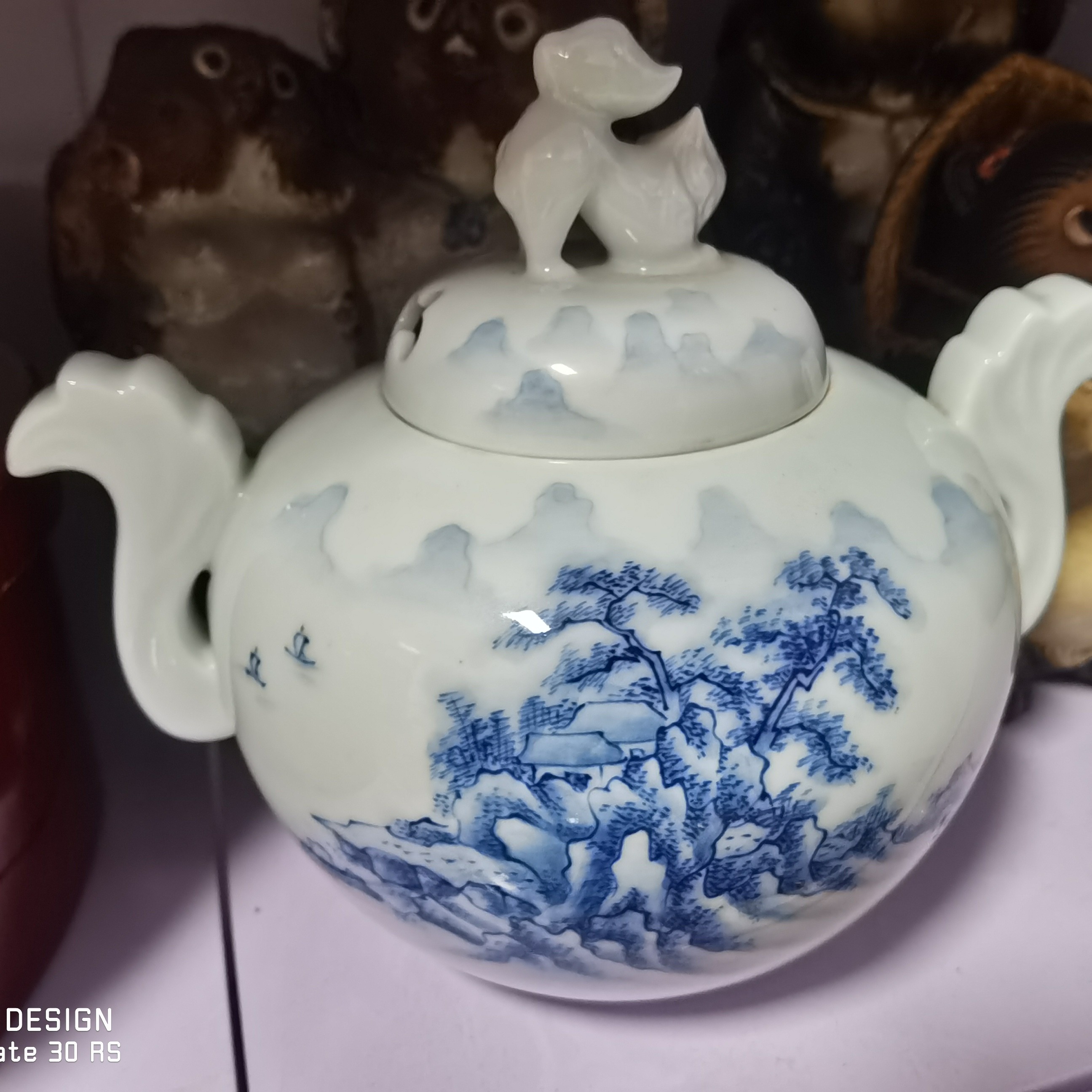 青花烧水狮子香炉