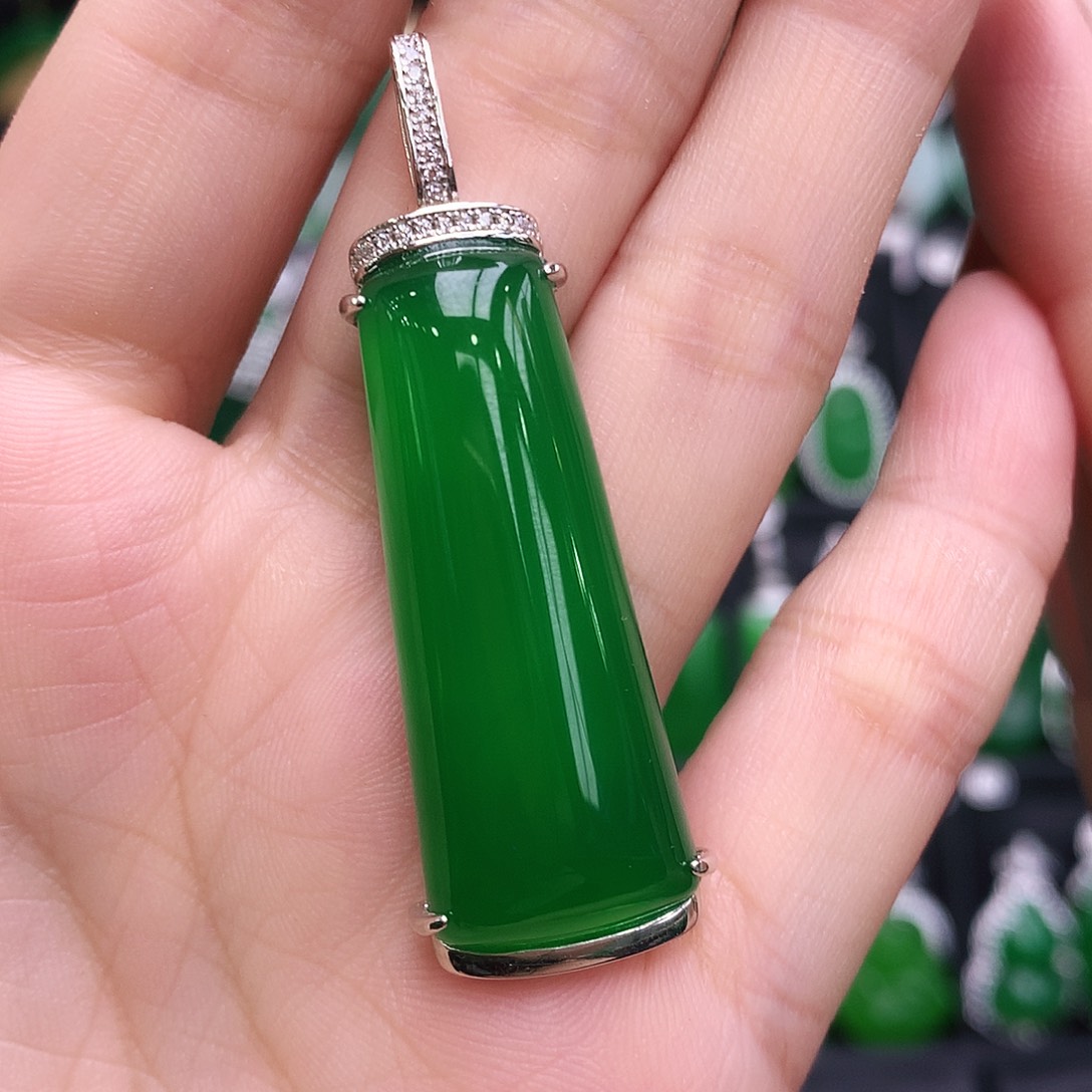 玛瑙/玉髓吊坠未镶嵌