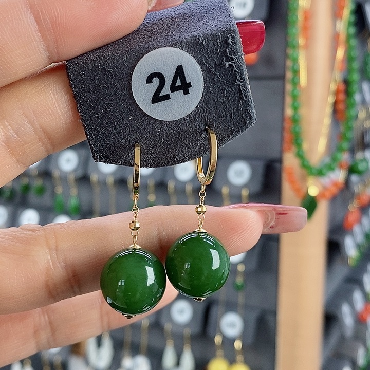 和田玉耳饰18K金镶嵌