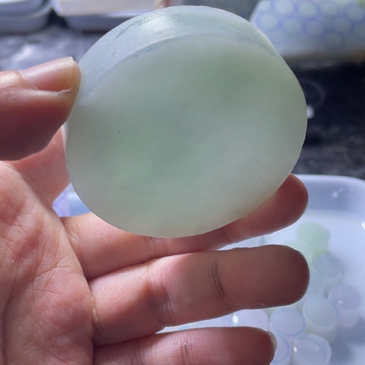 定制翡翠未镶嵌福利镯心