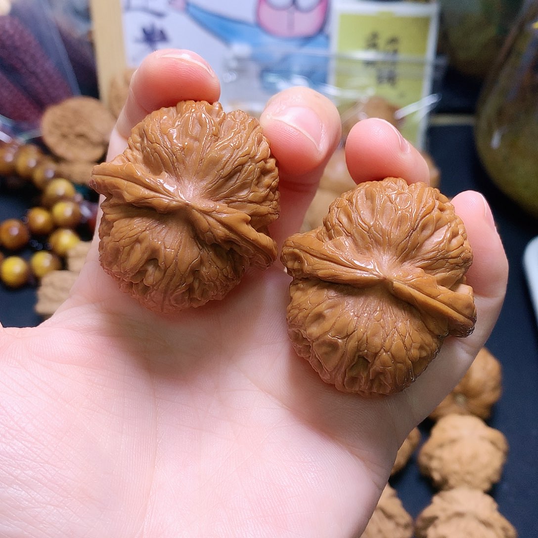 文玩核桃吊坠元宝44