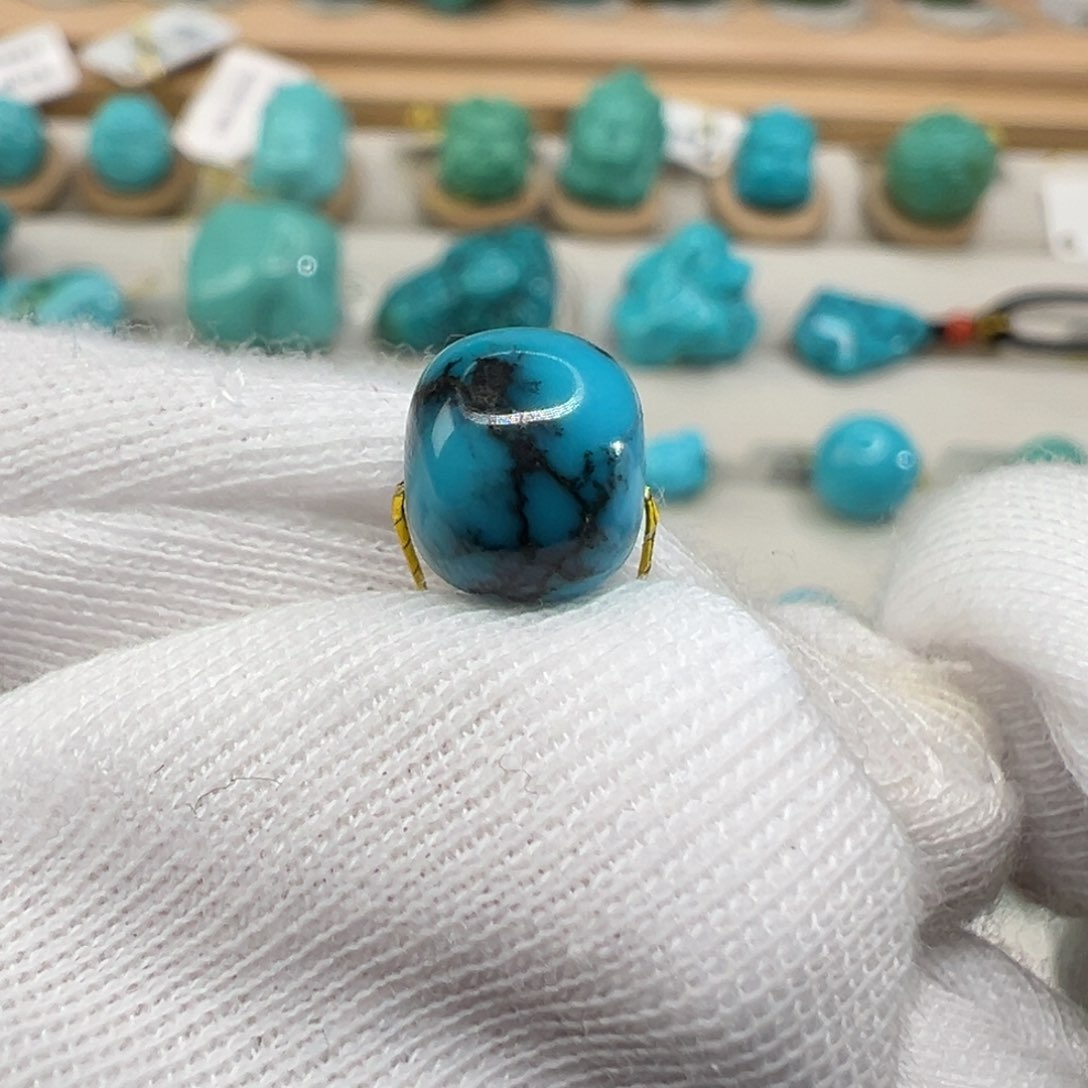 绿松石配饰未镶嵌