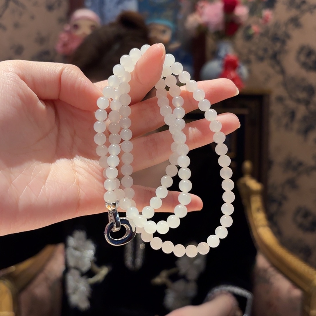 和田玉颈饰未镶嵌