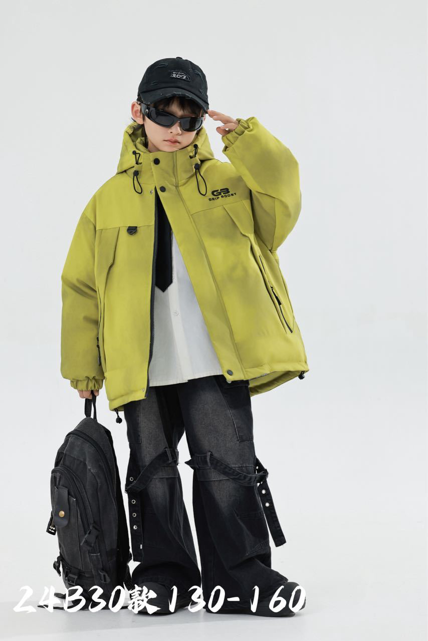 时尚绿色中通外套130-160