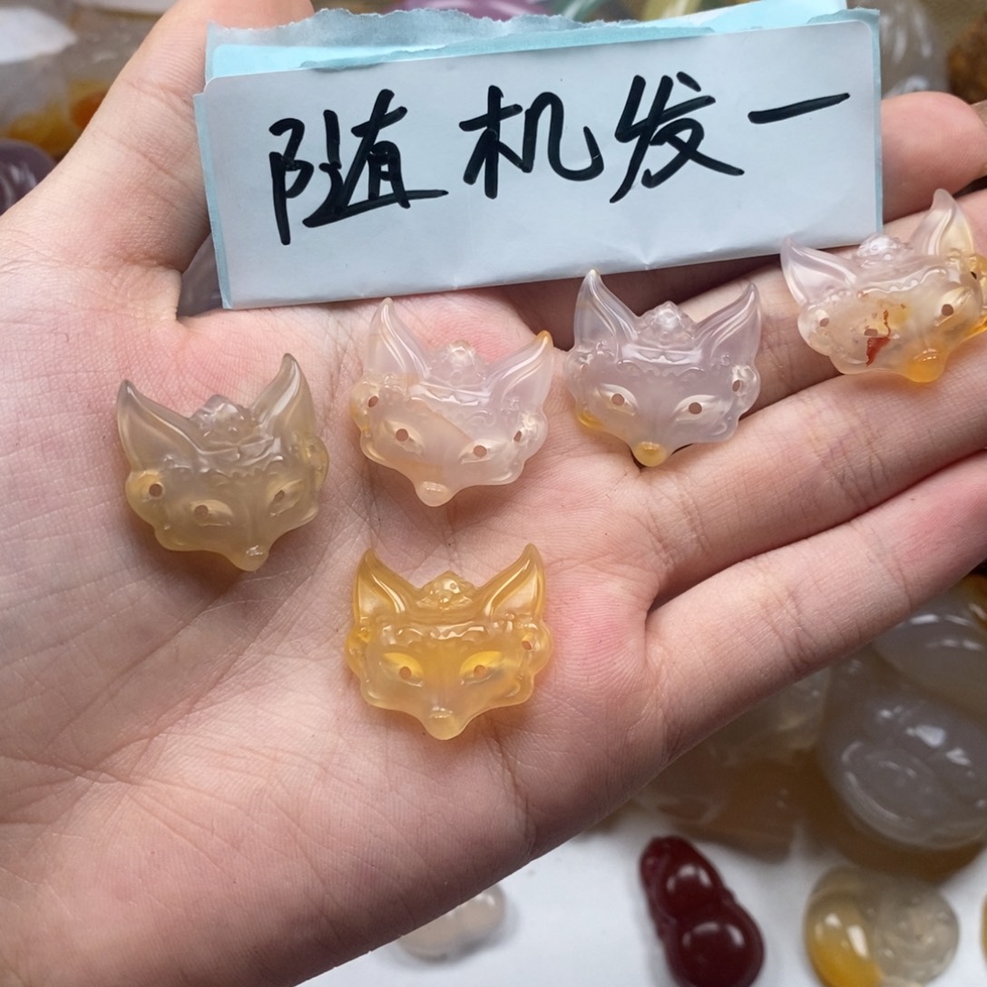 玛瑙/玉髓未镶嵌颈饰