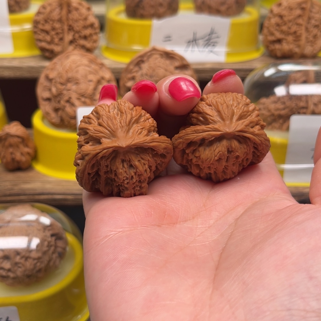 文玩核桃吊坠文玩核桃