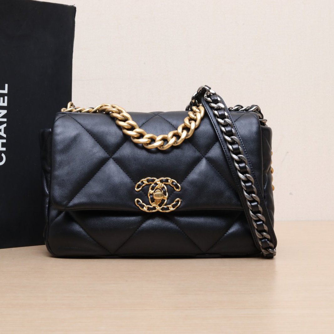 95新 Chanel/香奈儿 小花黑黑 19BAG 口盖包 小号 黑色 芯片开