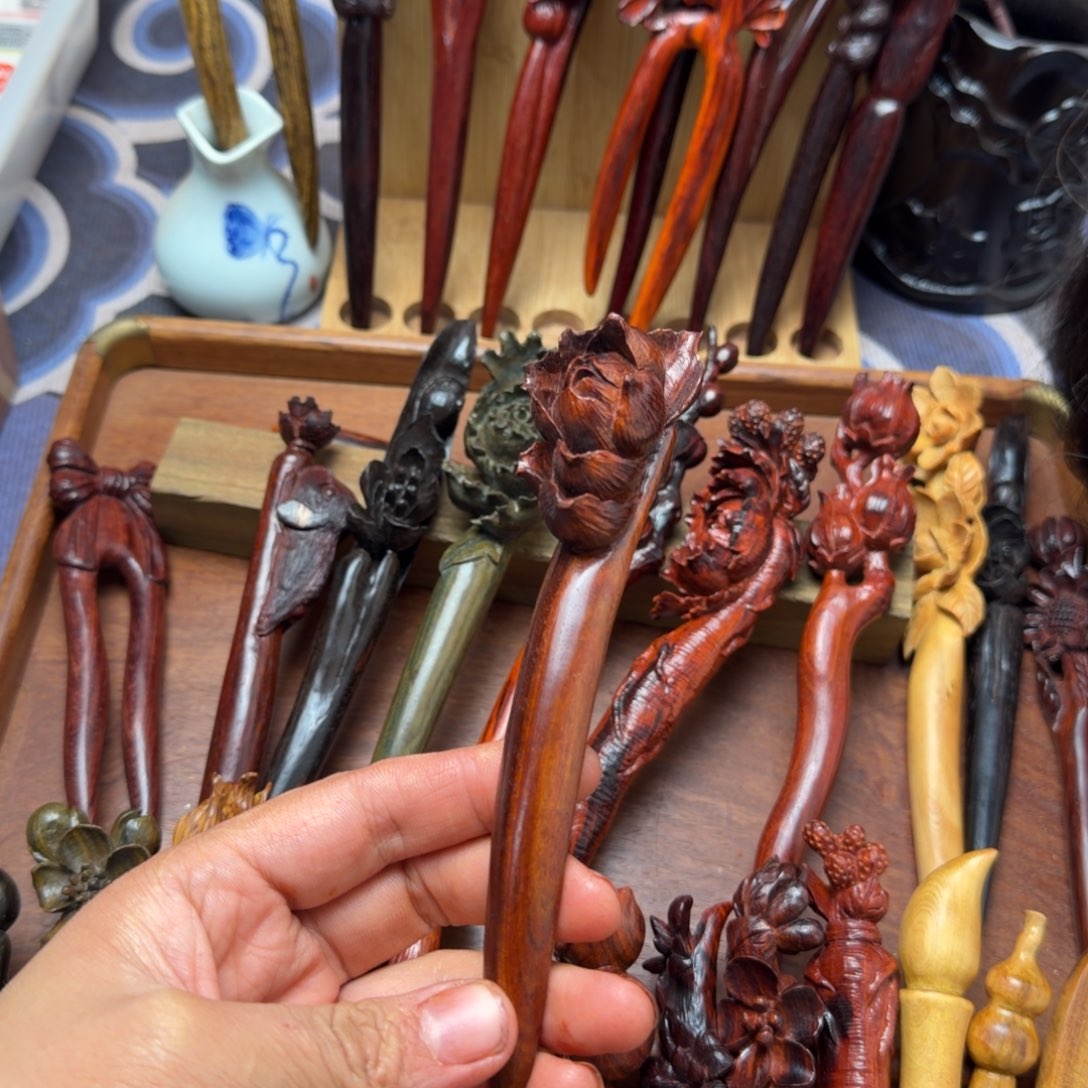 梦***儿檀香紫檀（小叶紫檀）小叶紫檀手工莲花簪