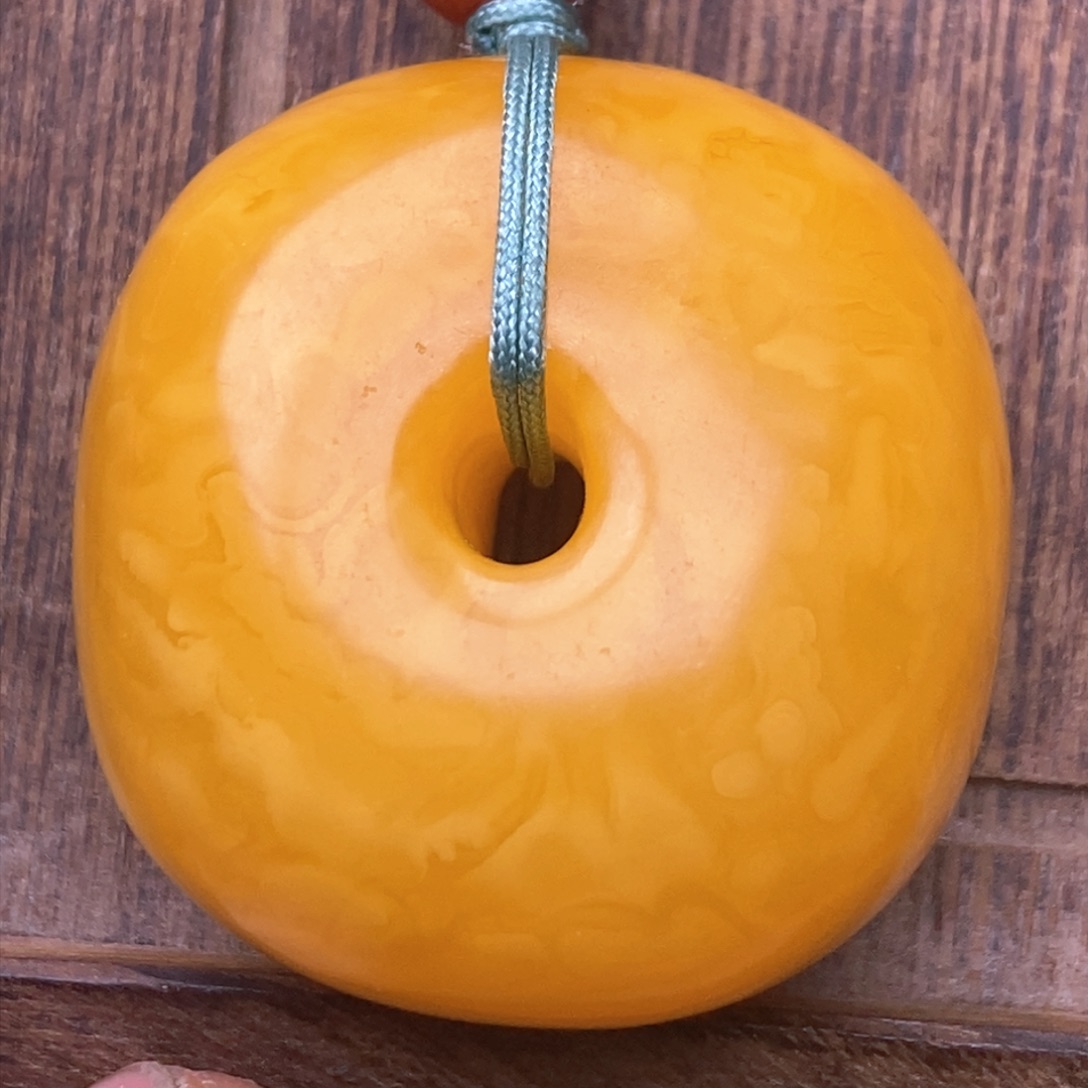 蜜蜡珠宝奇石未镶嵌