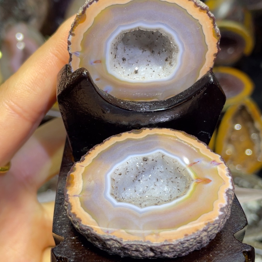 水晶大型摆件未镶嵌