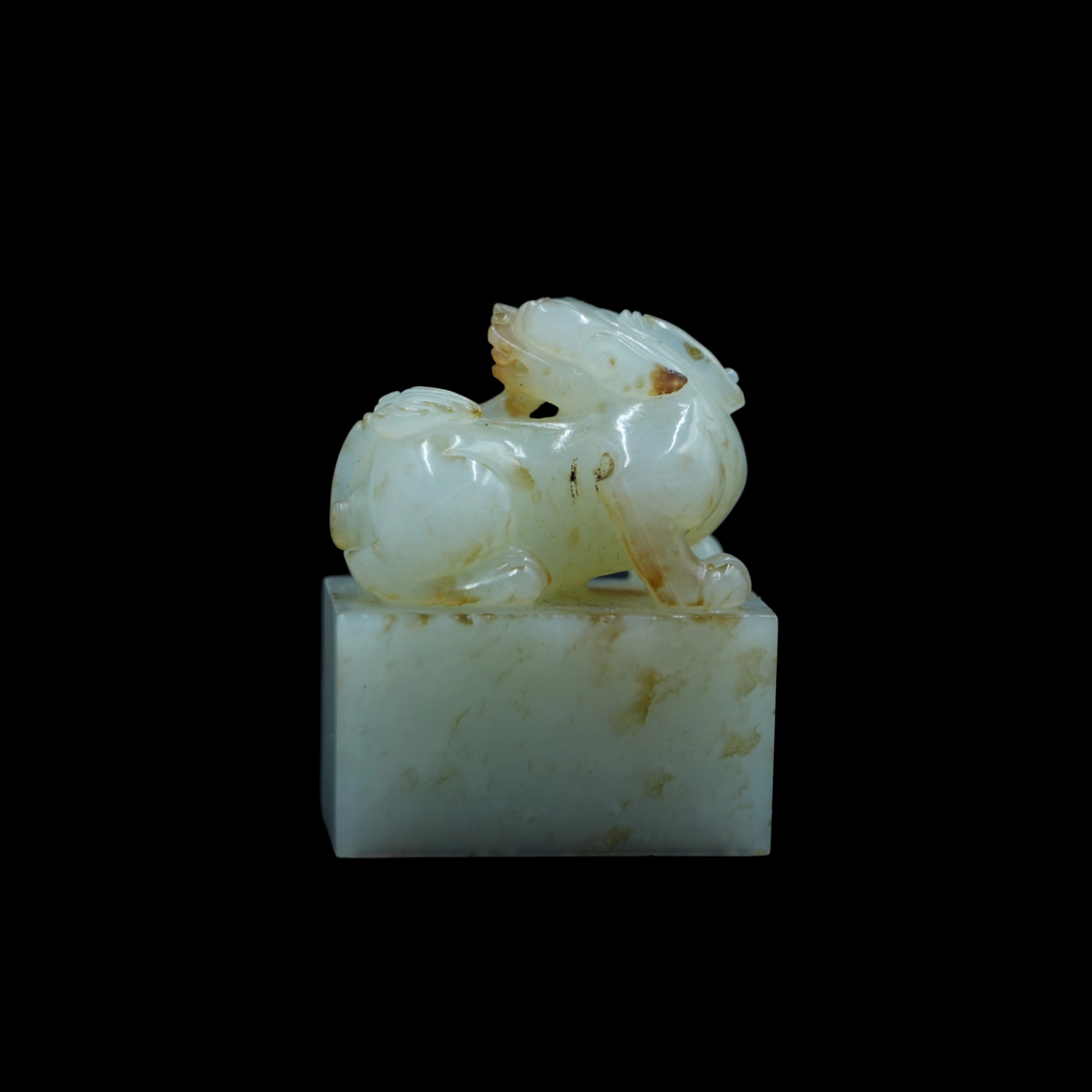 白玉瑞兽印章 高4.3cm长3.4cm重60.9克