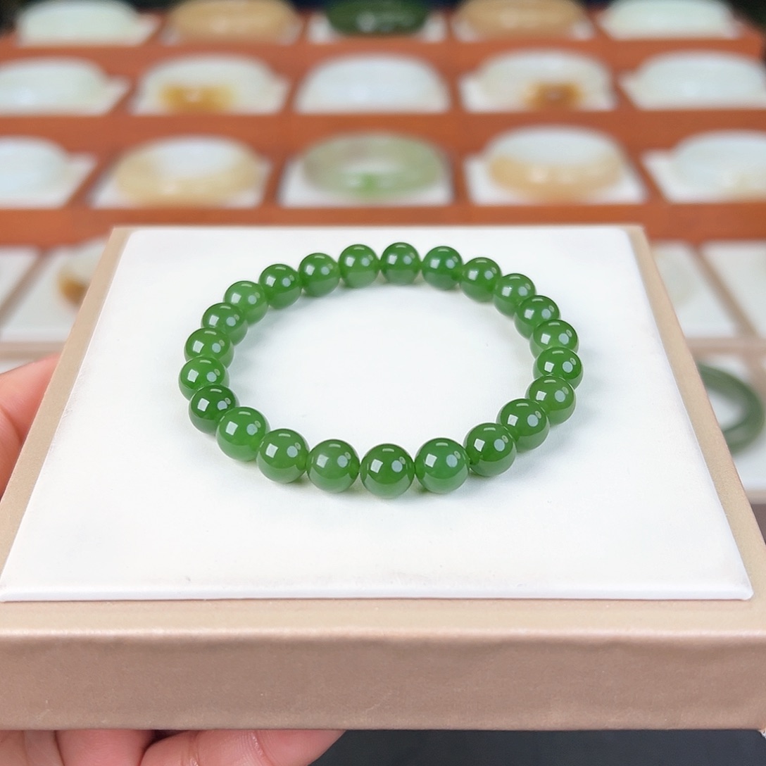 和田玉手串未镶嵌碧玉