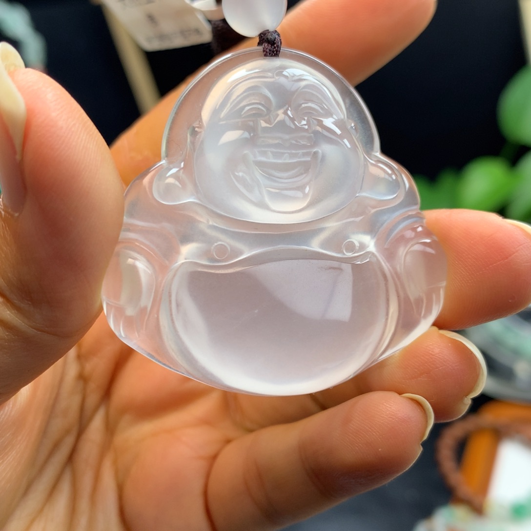 石英质玉未镶嵌颈饰