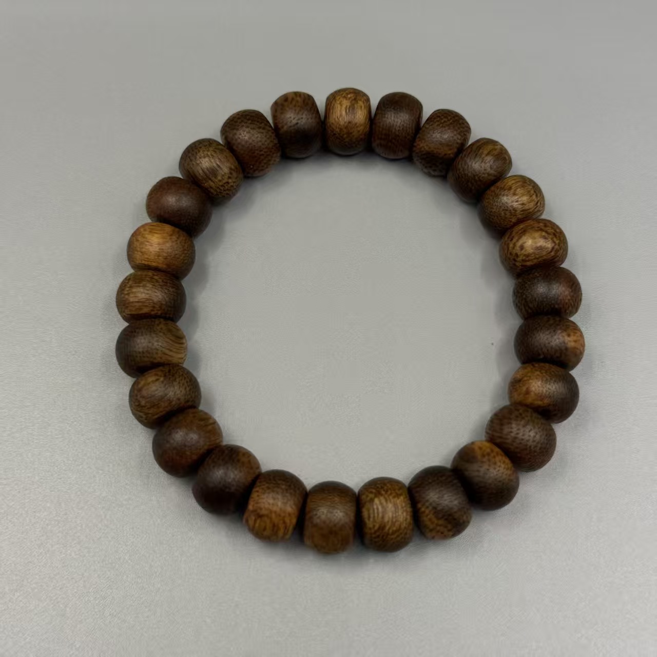 沉香绿奇红骨凹身算盘珠单圈10mm（多样性发一）