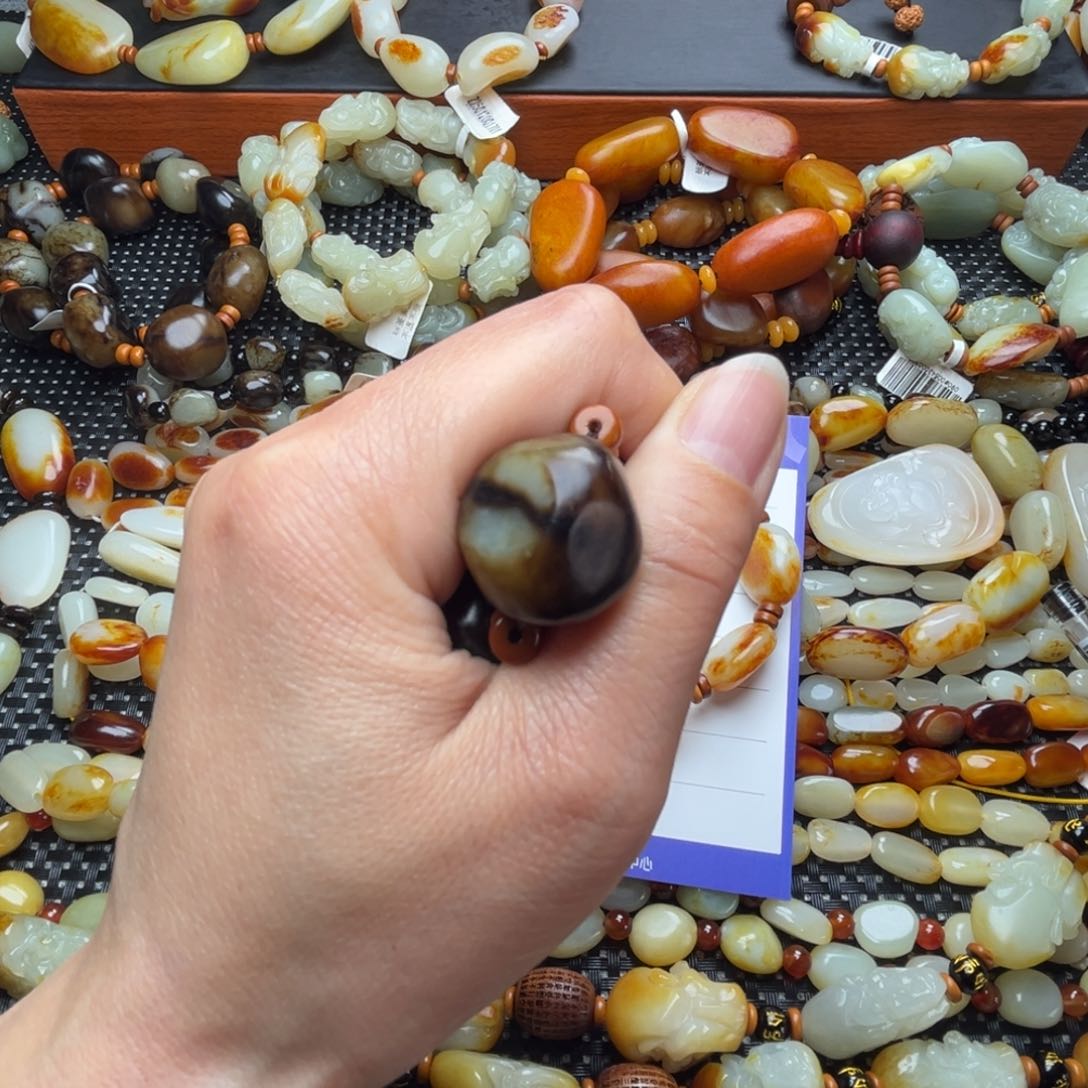 和田玉手链未镶嵌用****4