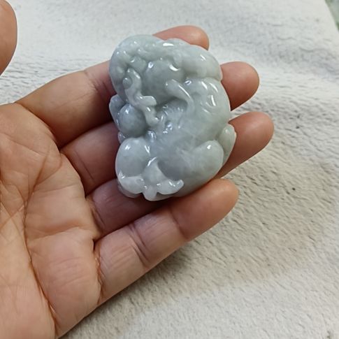 翡翠未镶嵌颈饰翡翠颈饰末镶嵌