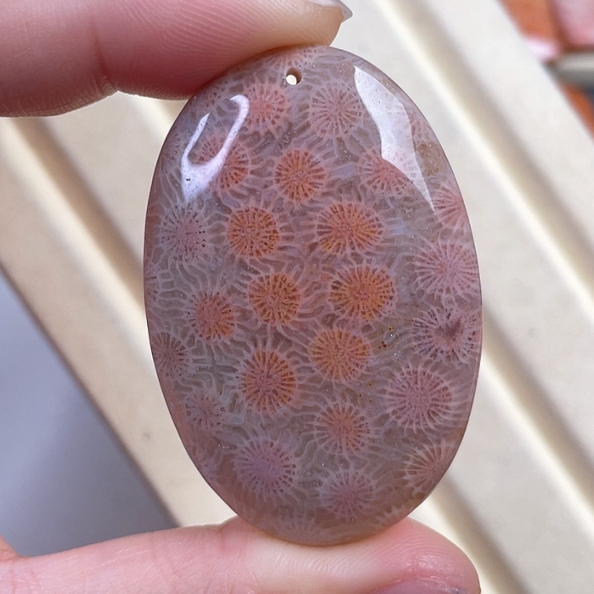 【闪购商品】硅化玉吊坠(赠链)未镶嵌