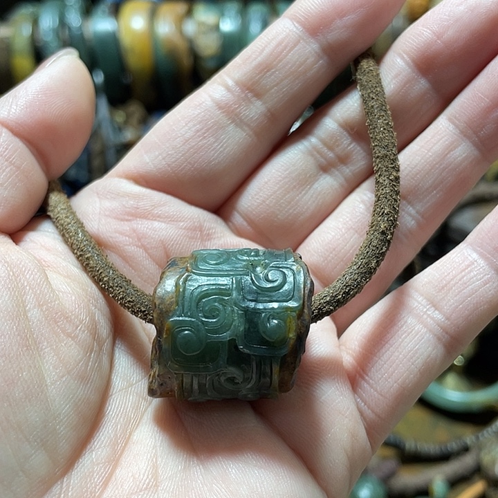 岫岩河磨玉（透闪石质玉）未镶嵌挂件