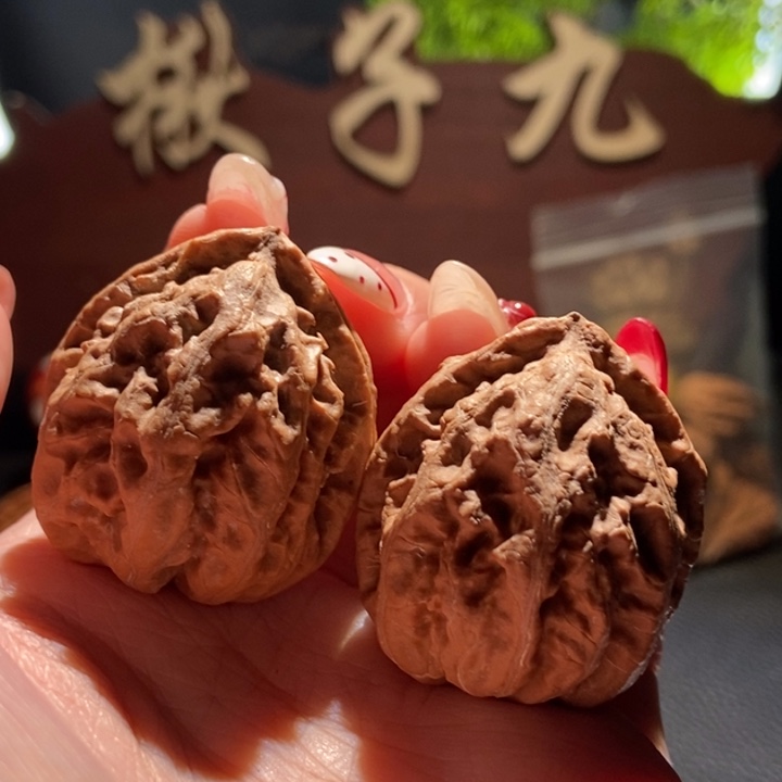 文玩核桃吊坠聚核财婉楸32