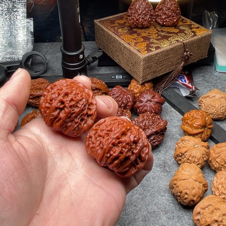 王***爱文玩核桃把件四座楼43