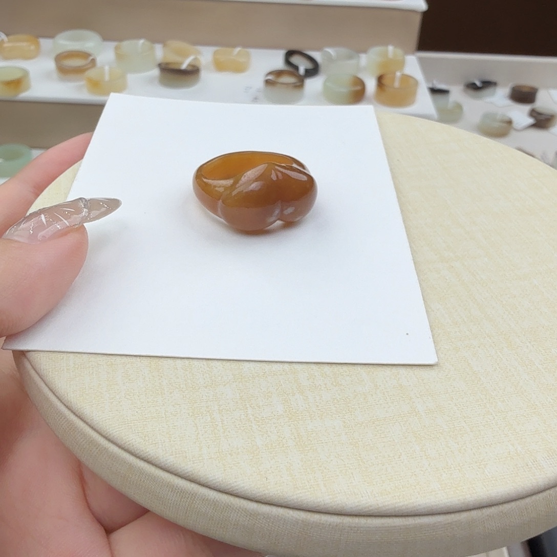 和田玉未镶嵌戒圈（多样性发货拍一发一）买断