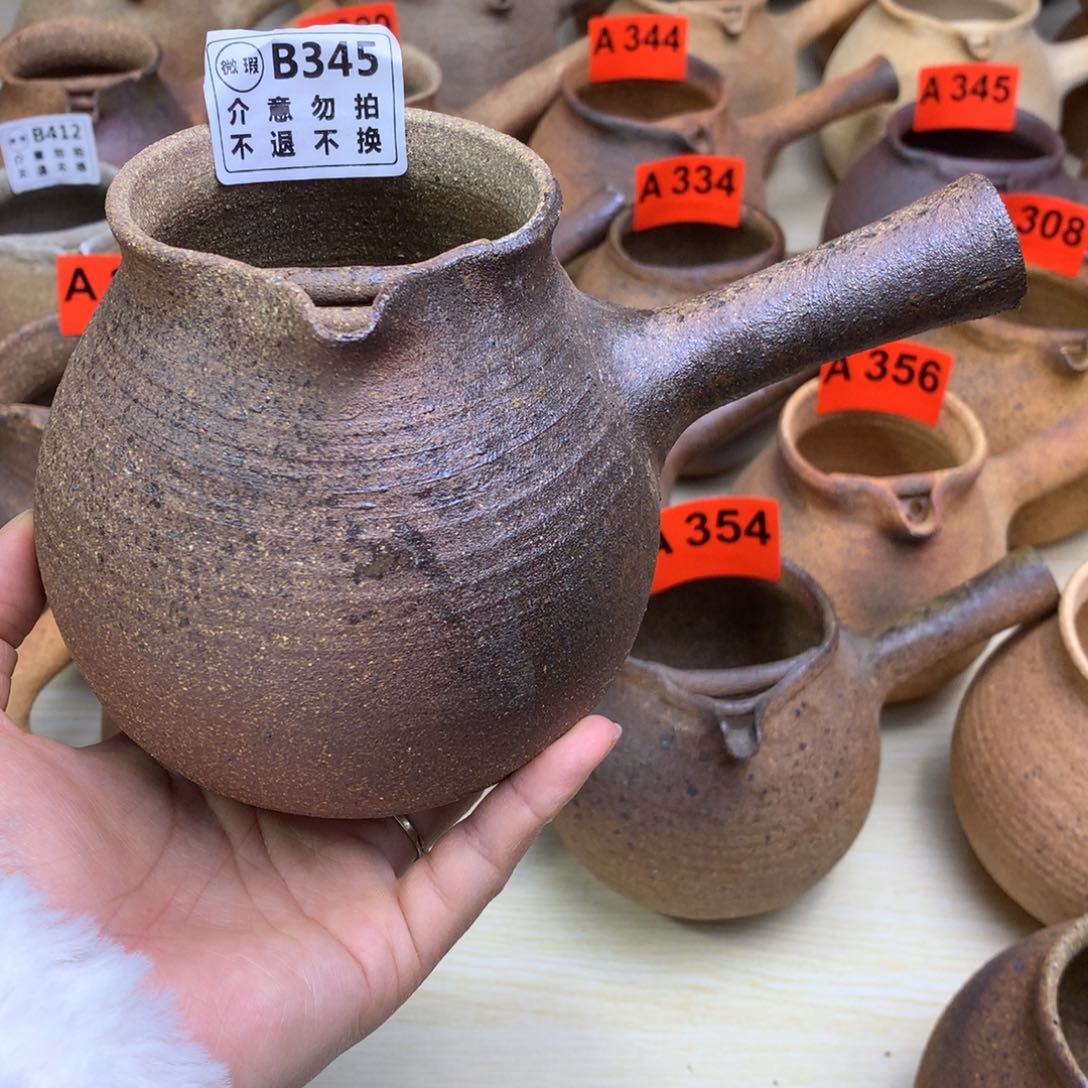 爱***多微瑕烤茶罐一物一拍600毫升左右