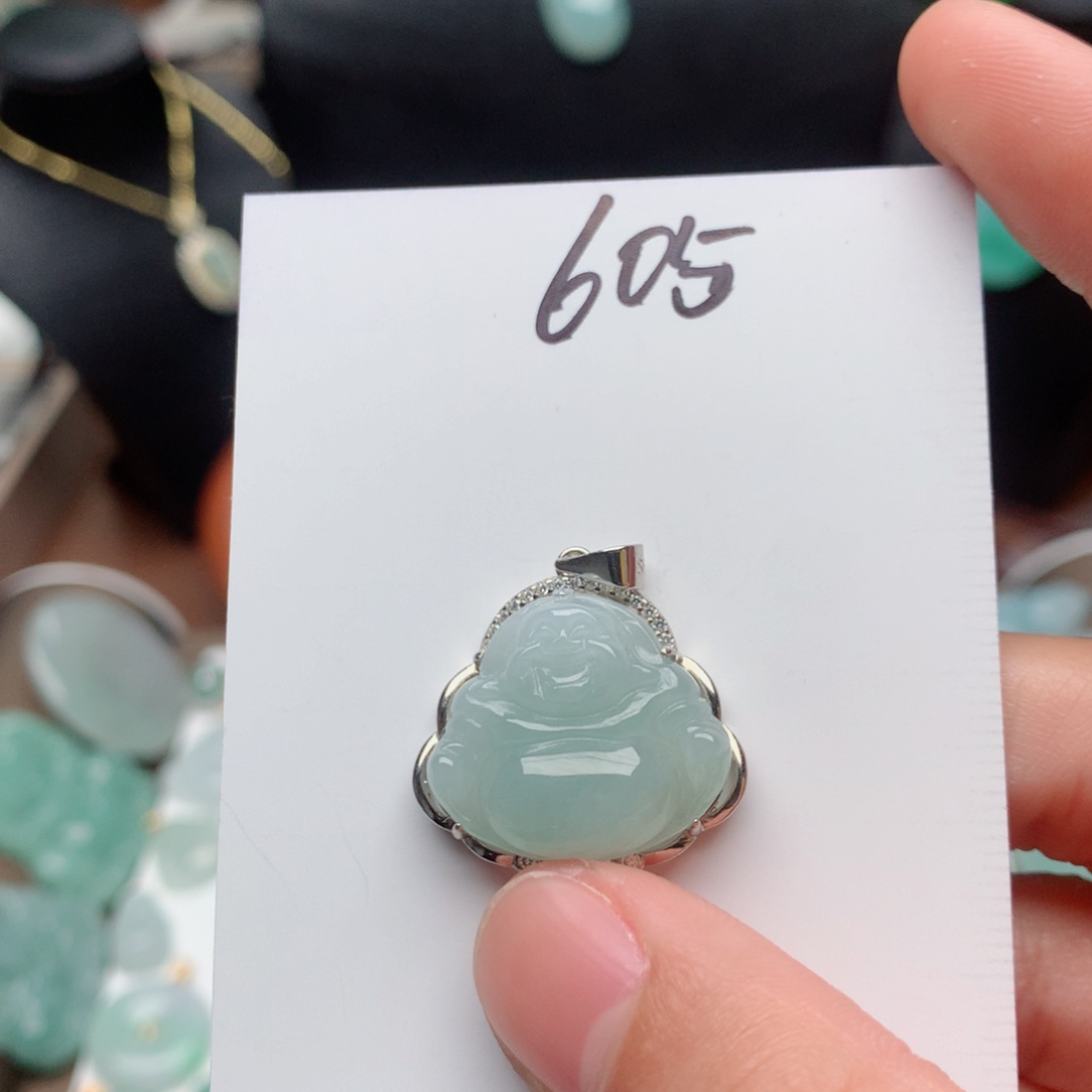 翡翠颈饰银S925镶嵌吊坠