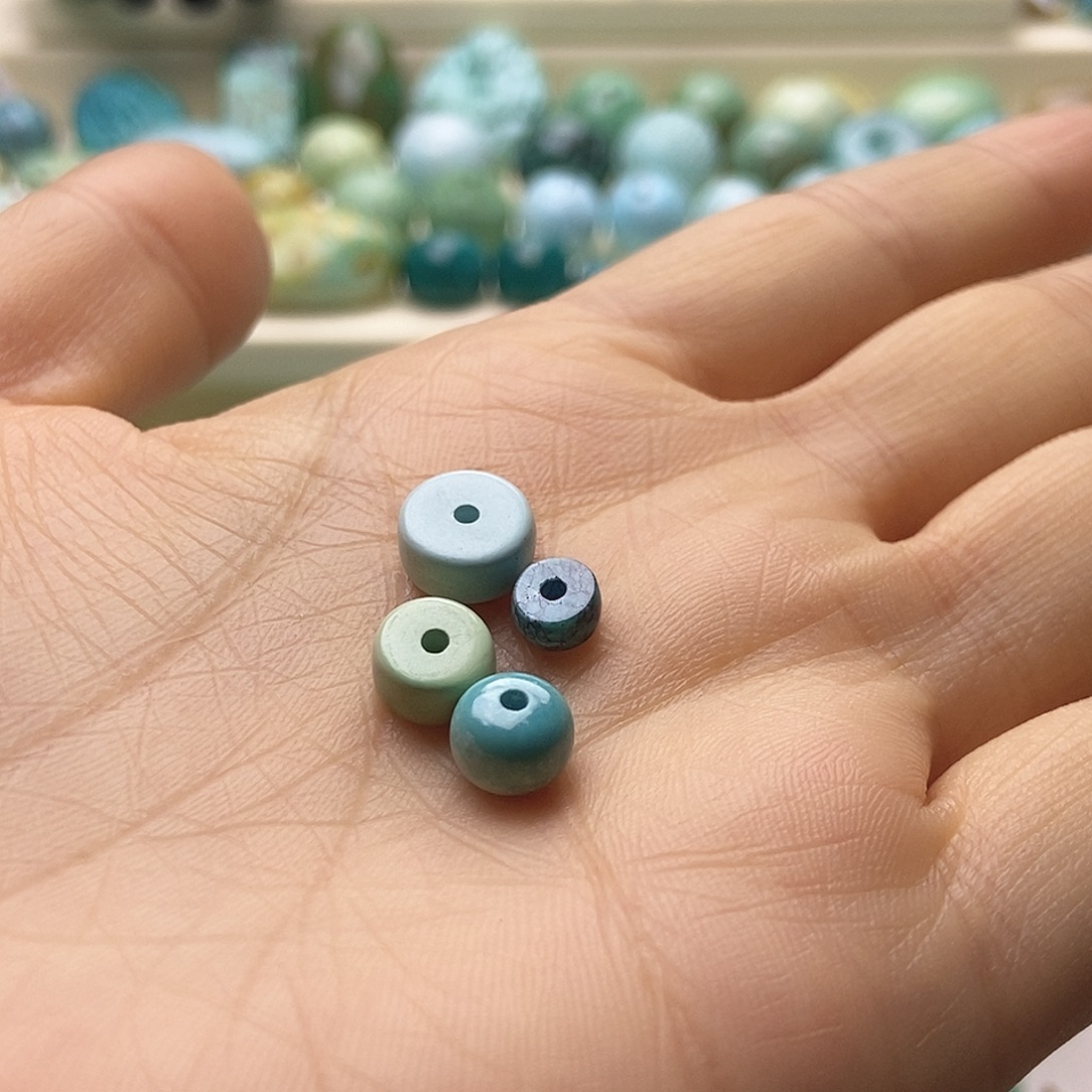 是***～南红玛瑙未镶嵌颈饰