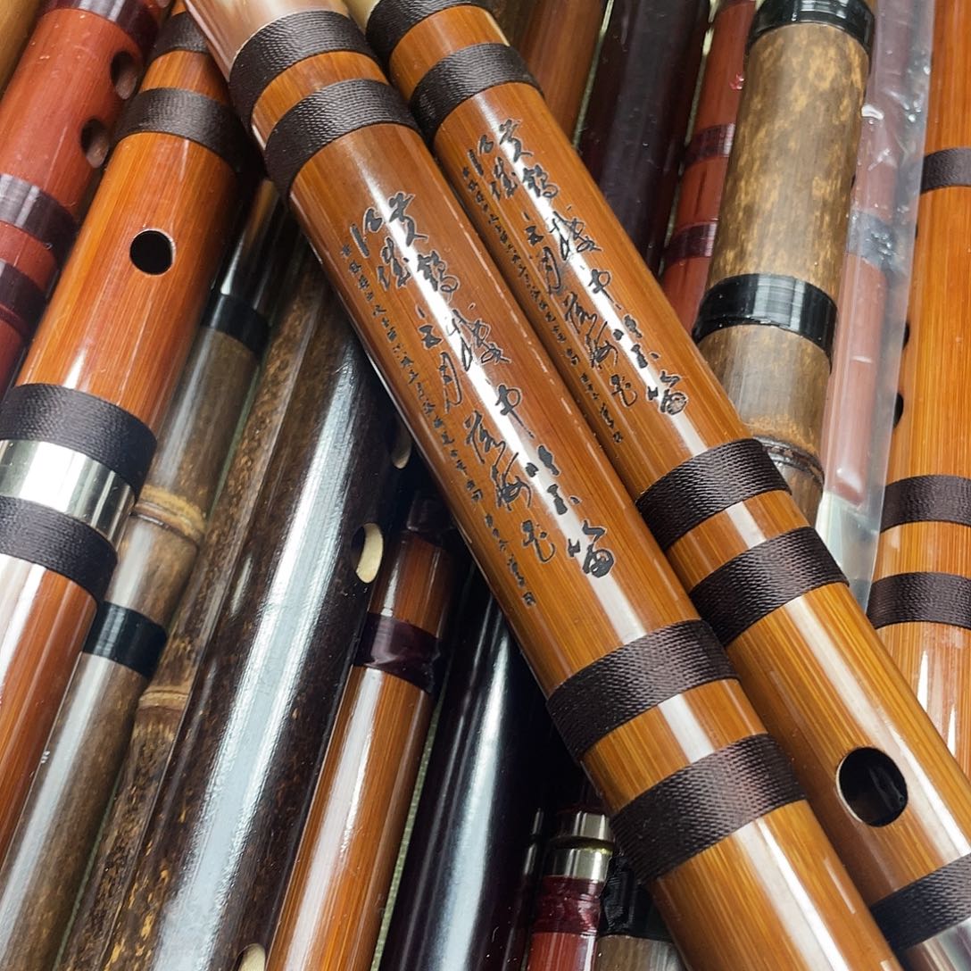 苦竹藏品庭馨花牛角