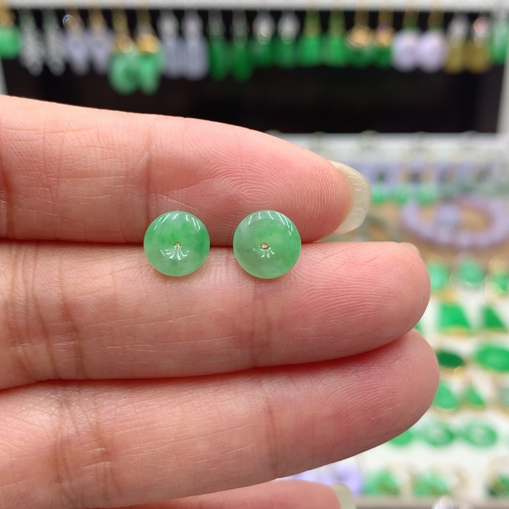 翡翠18K金镶嵌耳饰