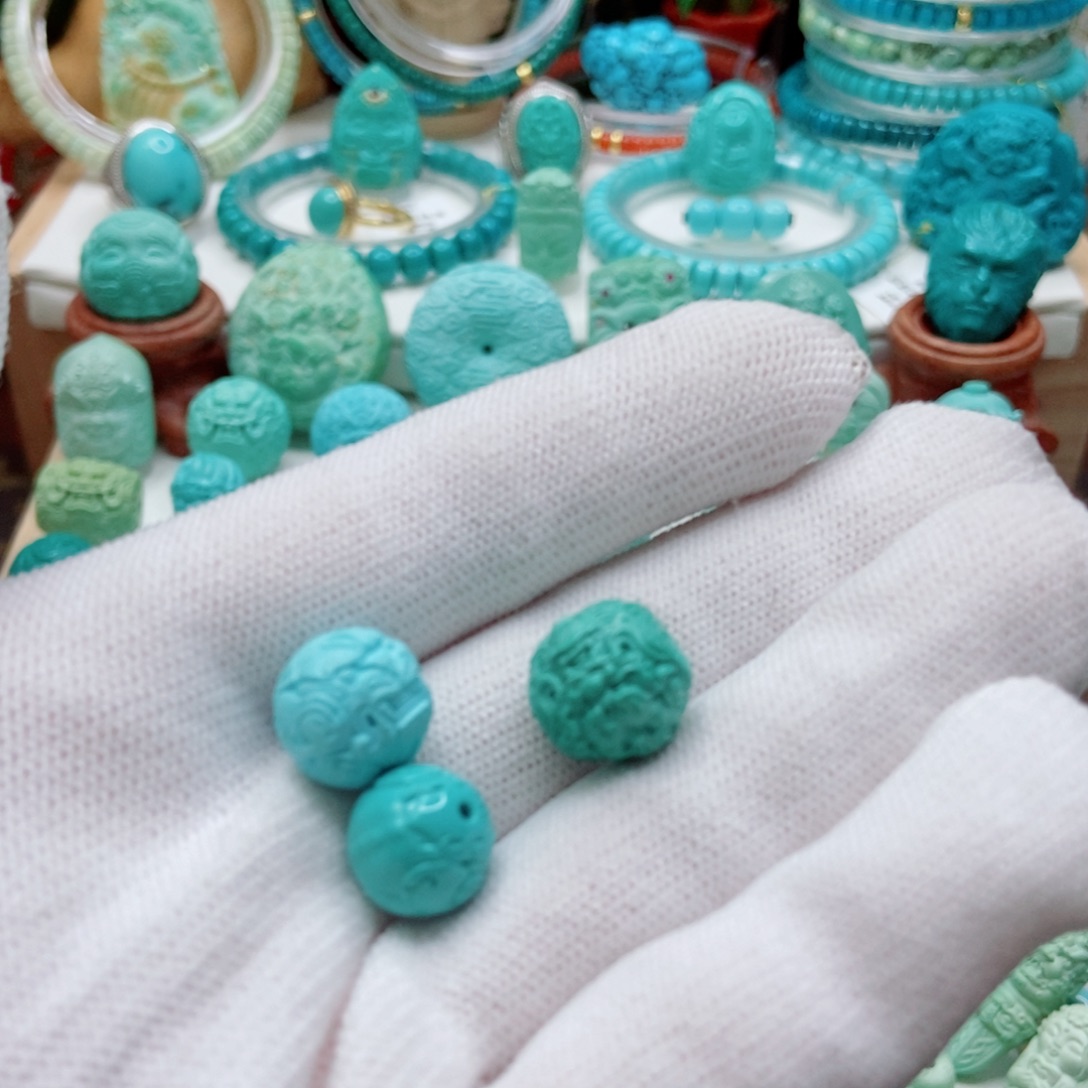 7****绿松石未镶嵌珠子