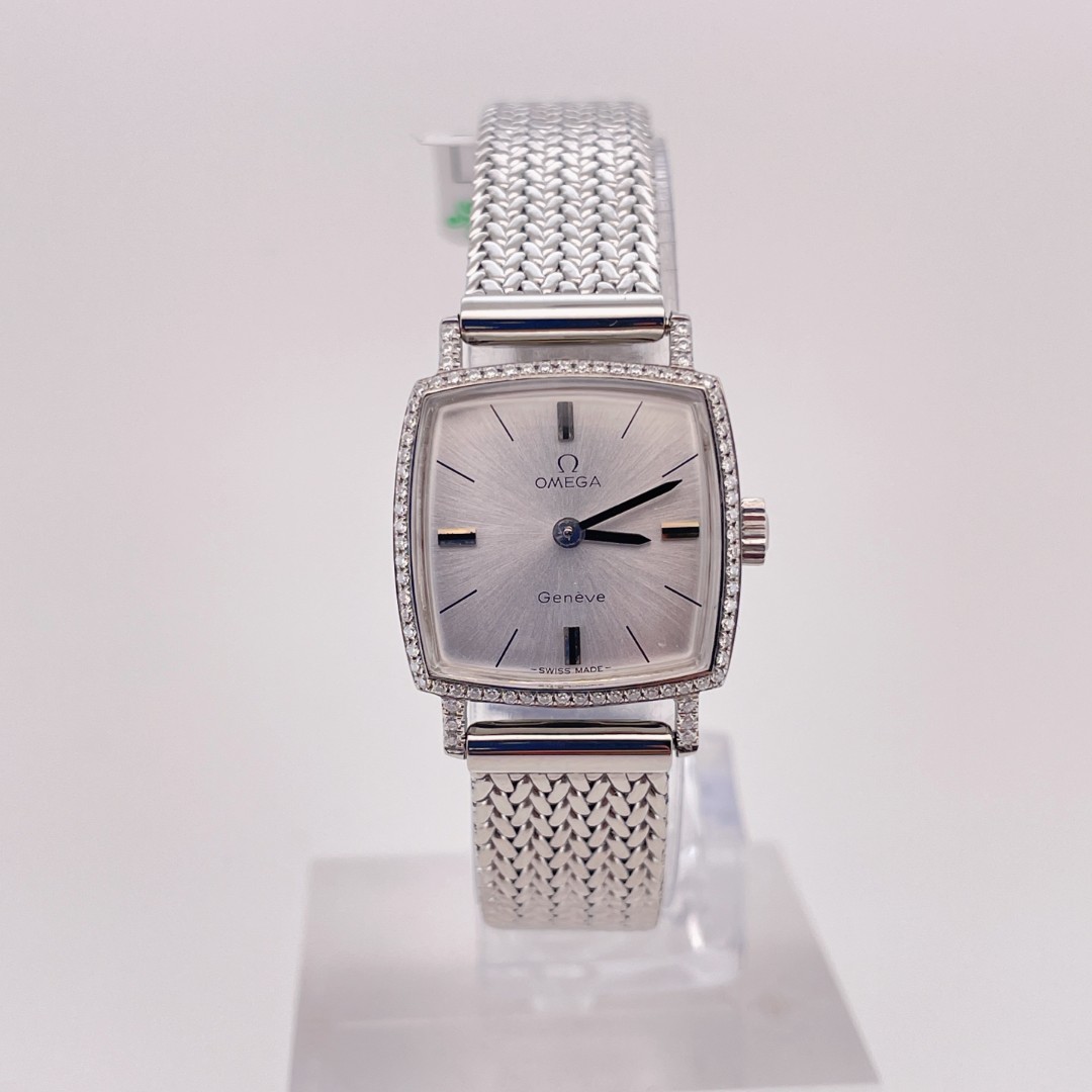 95新 Omega/欧米茄 手动机械表后钻19mm/公价32999/w12613