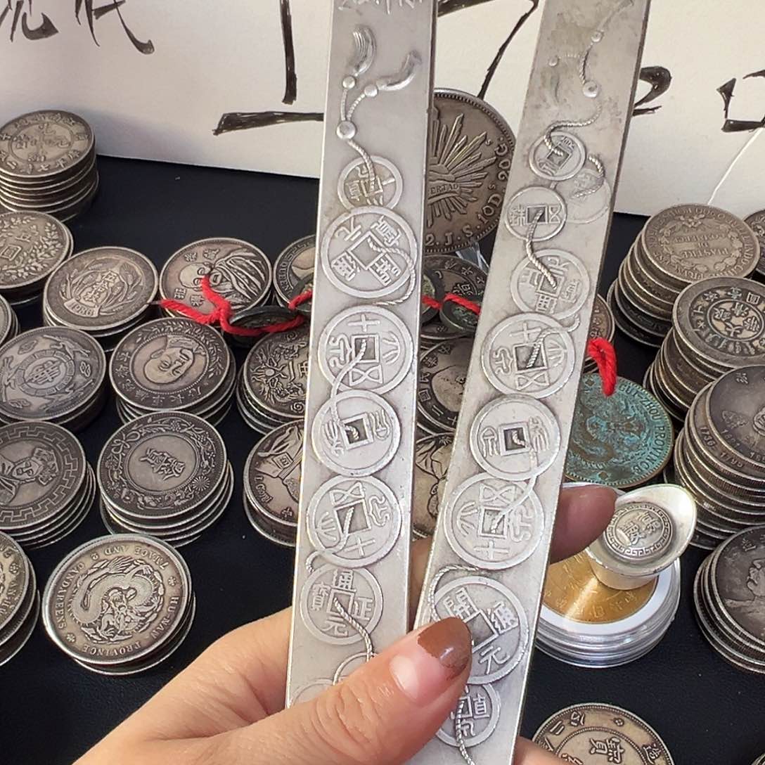 金属复古风格摆件