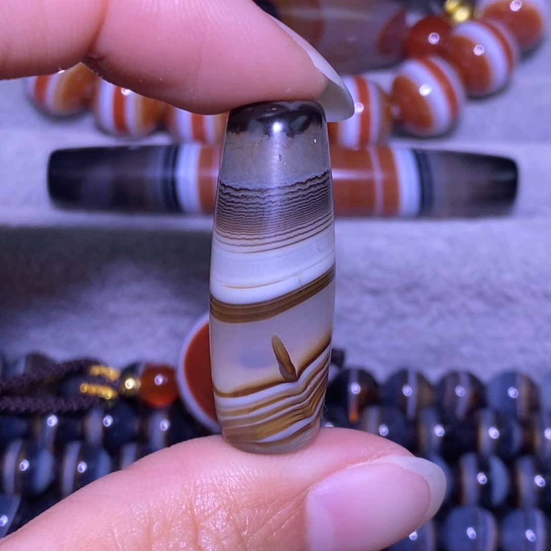 玛瑙/玉髓未镶嵌颈饰