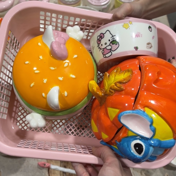 紫砂在干嘛呀亲爱呢