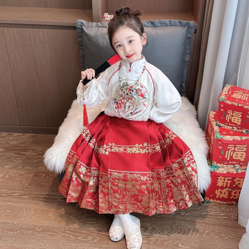 马面裙女童套装冬季2023新款中国风古装女孩汉服秋冬款儿童拜年服