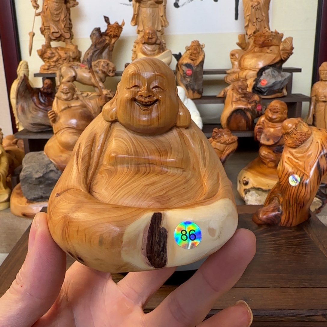 崖柏小木匠艺雕一物一拍