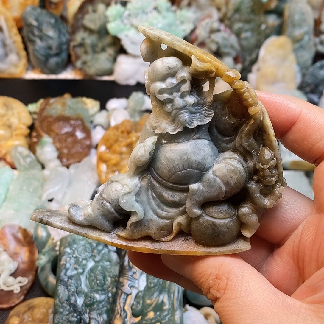 定制翡翠未镶嵌特色21