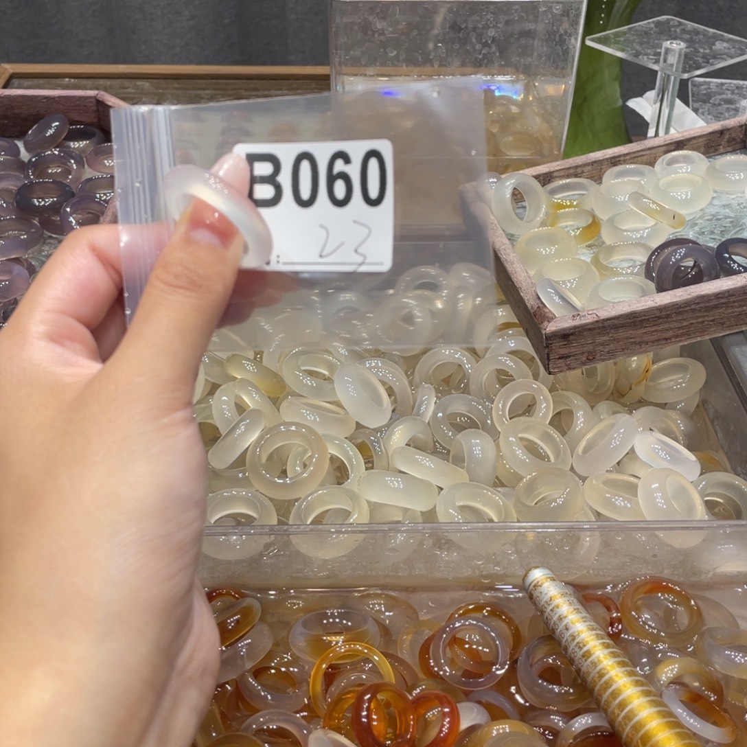 玛瑙/玉髓未镶嵌戒指060
