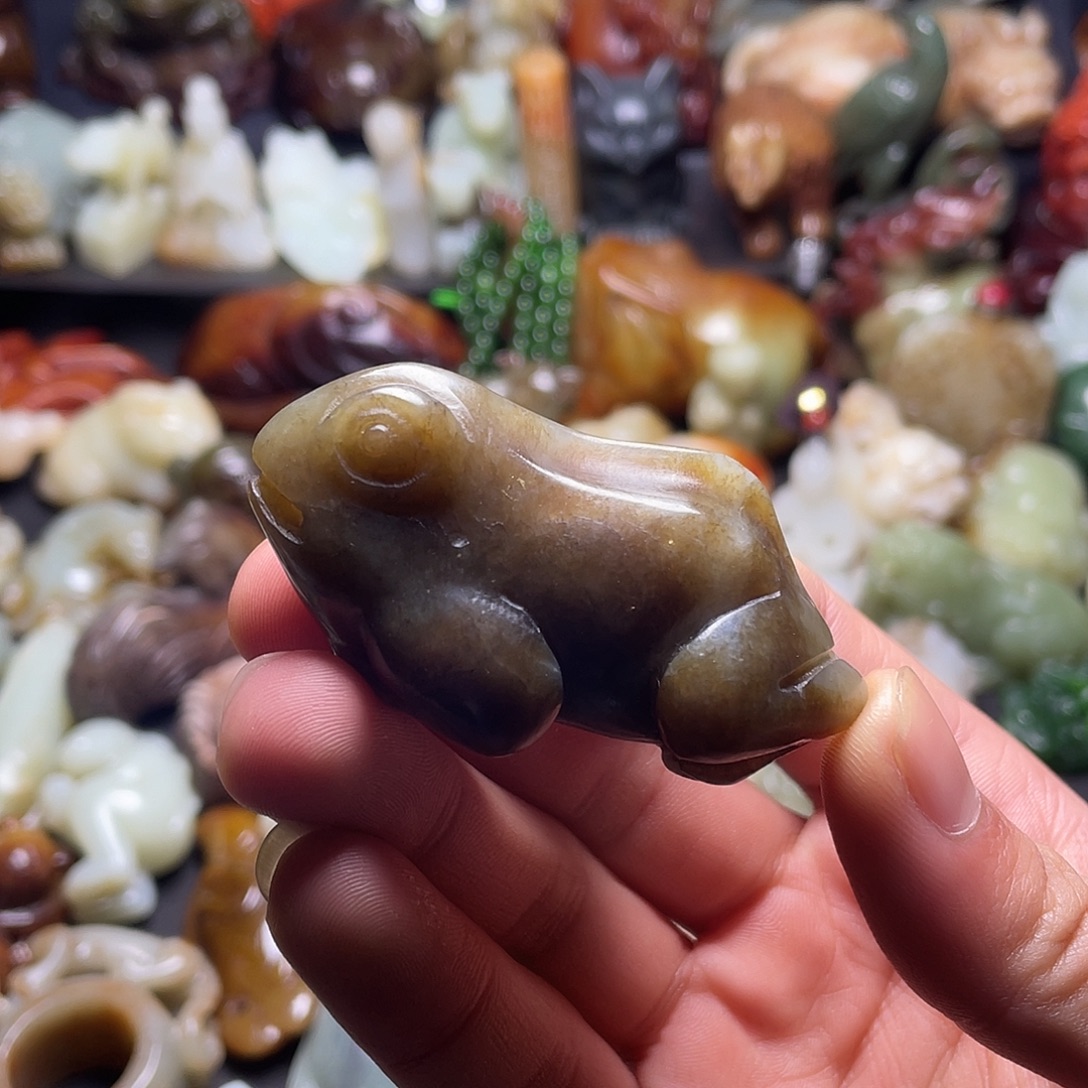 和田玉（糖玉）未镶嵌颈饰