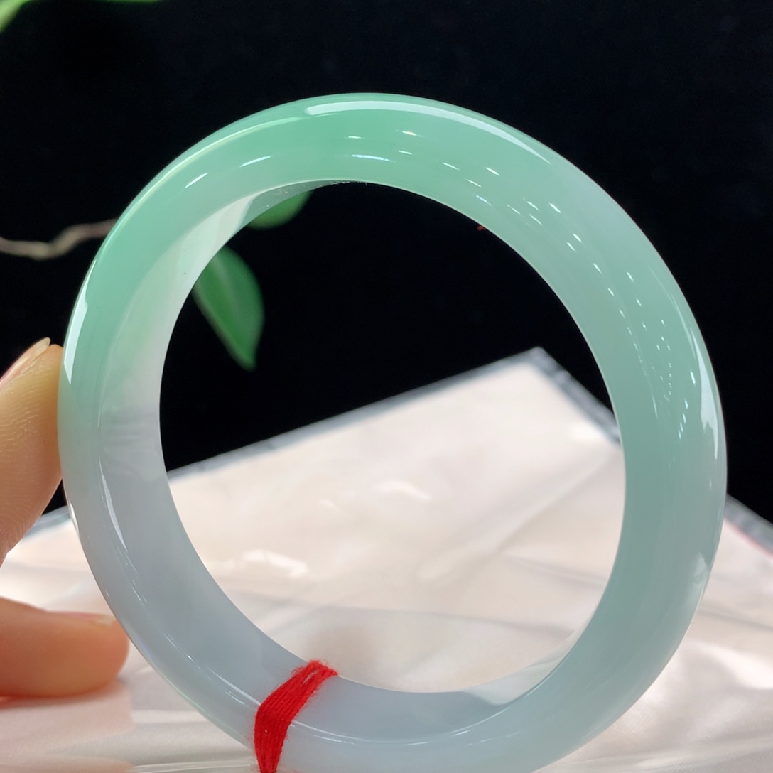 翡翠手镯未镶嵌111-5834