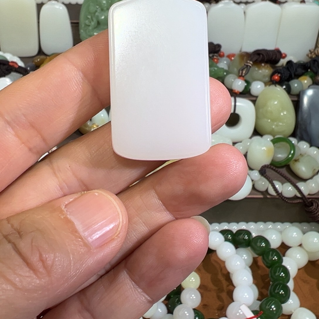 未镶嵌和田玉手链当*