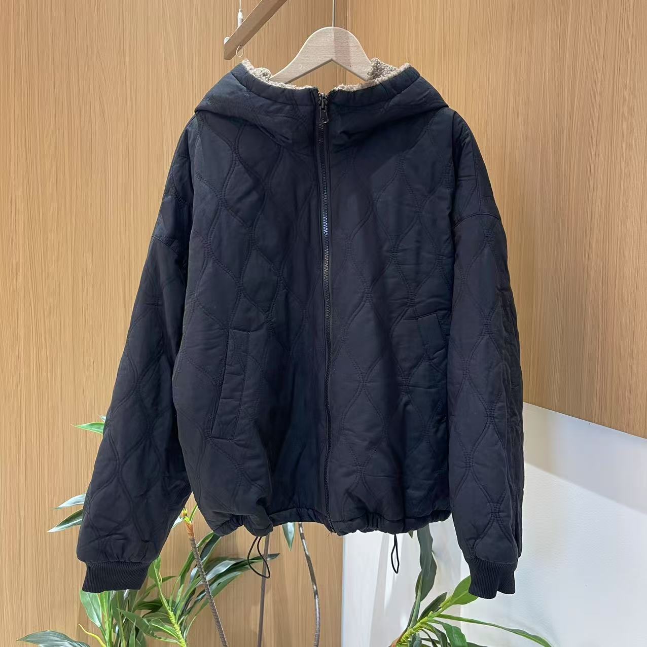 16980新款秋冬加绒加厚休闲减龄宽松菱形格上衣连帽棉服